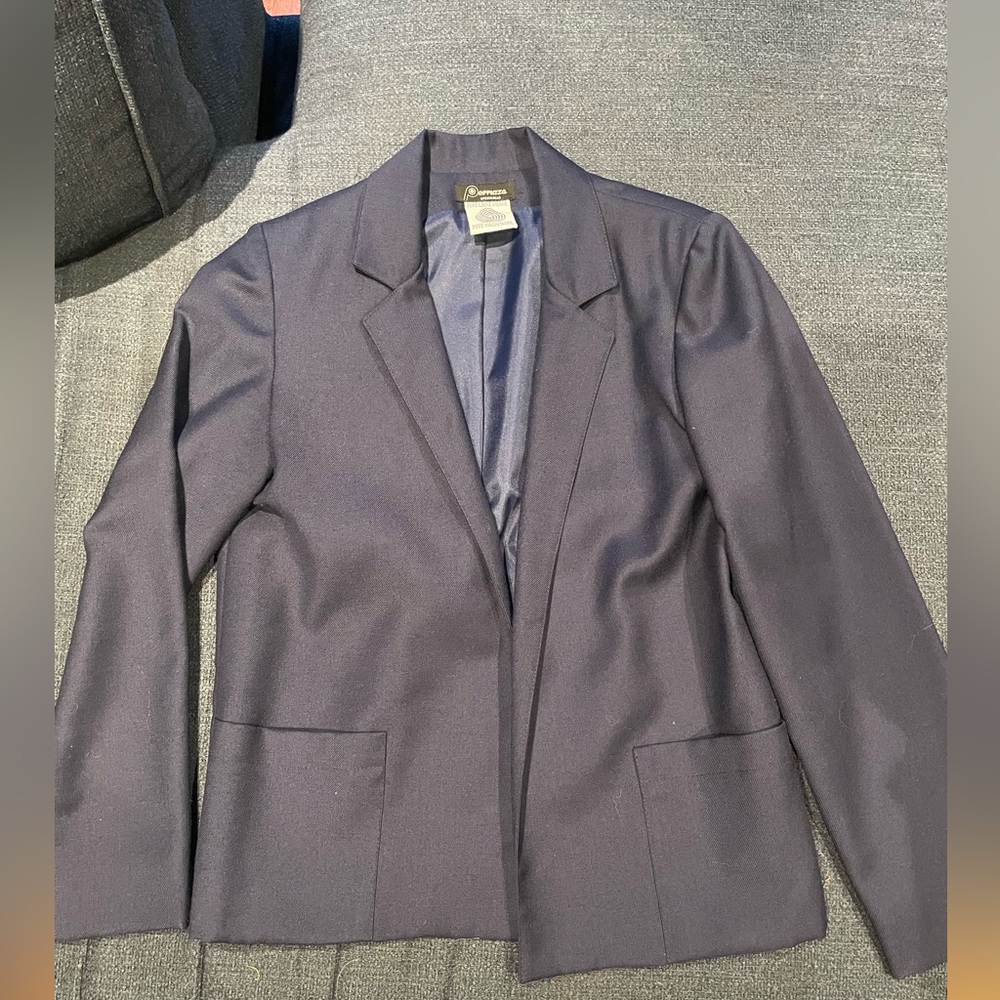 Perruzza Vintage Wool Navy Blue Blazer Lined with Pockets